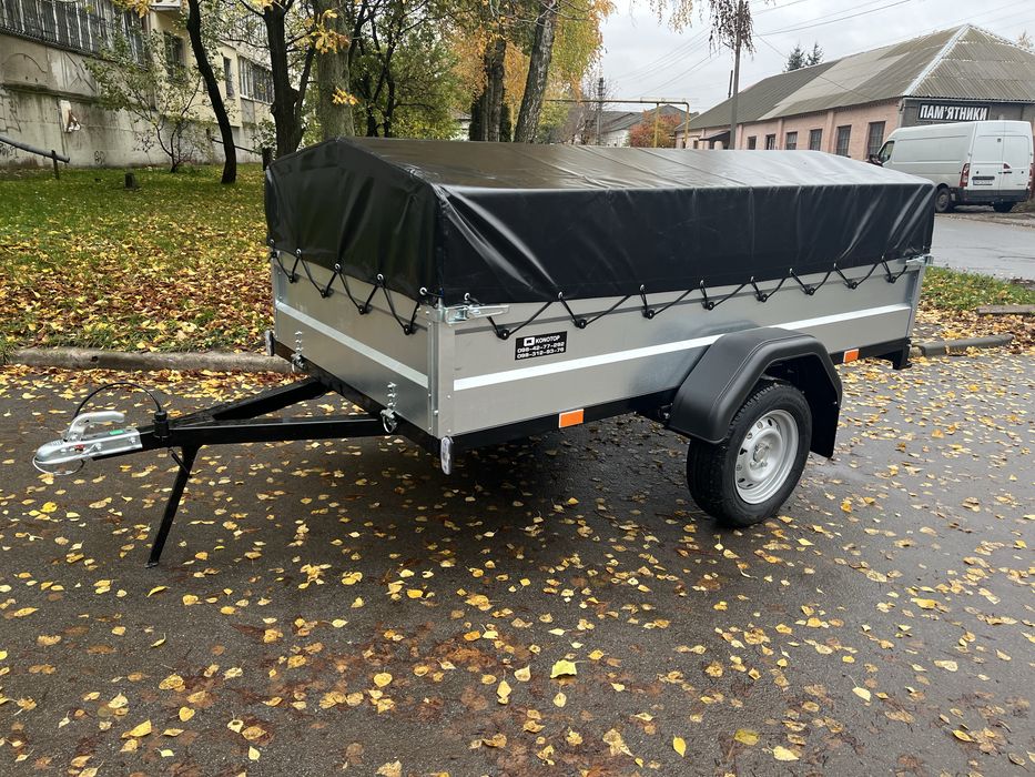 Причіп розміром 2.56 м Х 1.31 м Х 45 см
