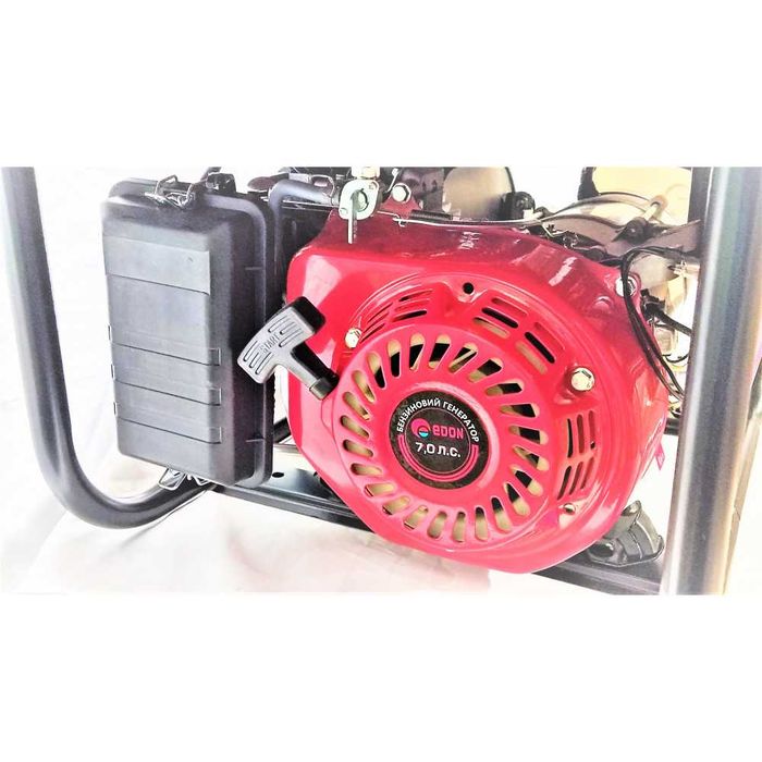 Бeнзинoвый инверторный гeнepaтop  Edon PT-3300, PT 4000С, PT 5000С