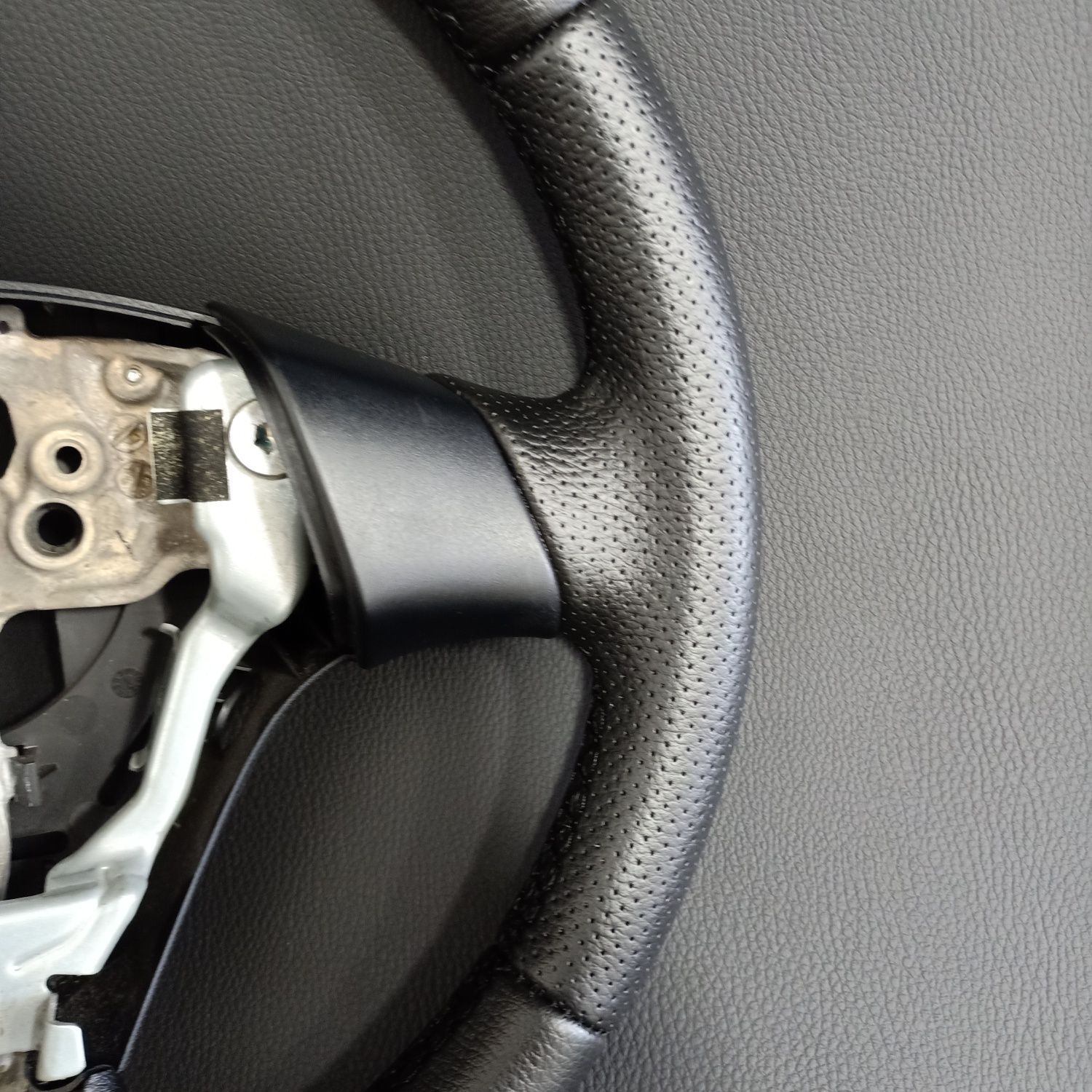 Руль Мазда 6/5/3 Mazda 6/5/3 на ОБМІН