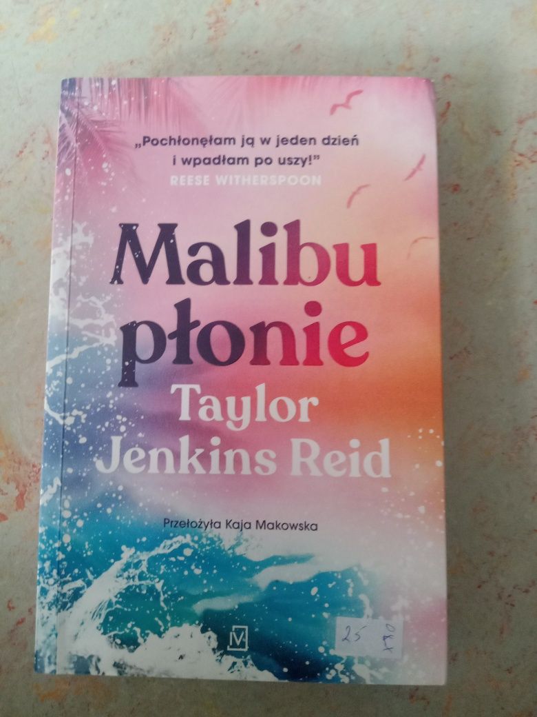 Malibu płonie Taylor Jenkins Reid