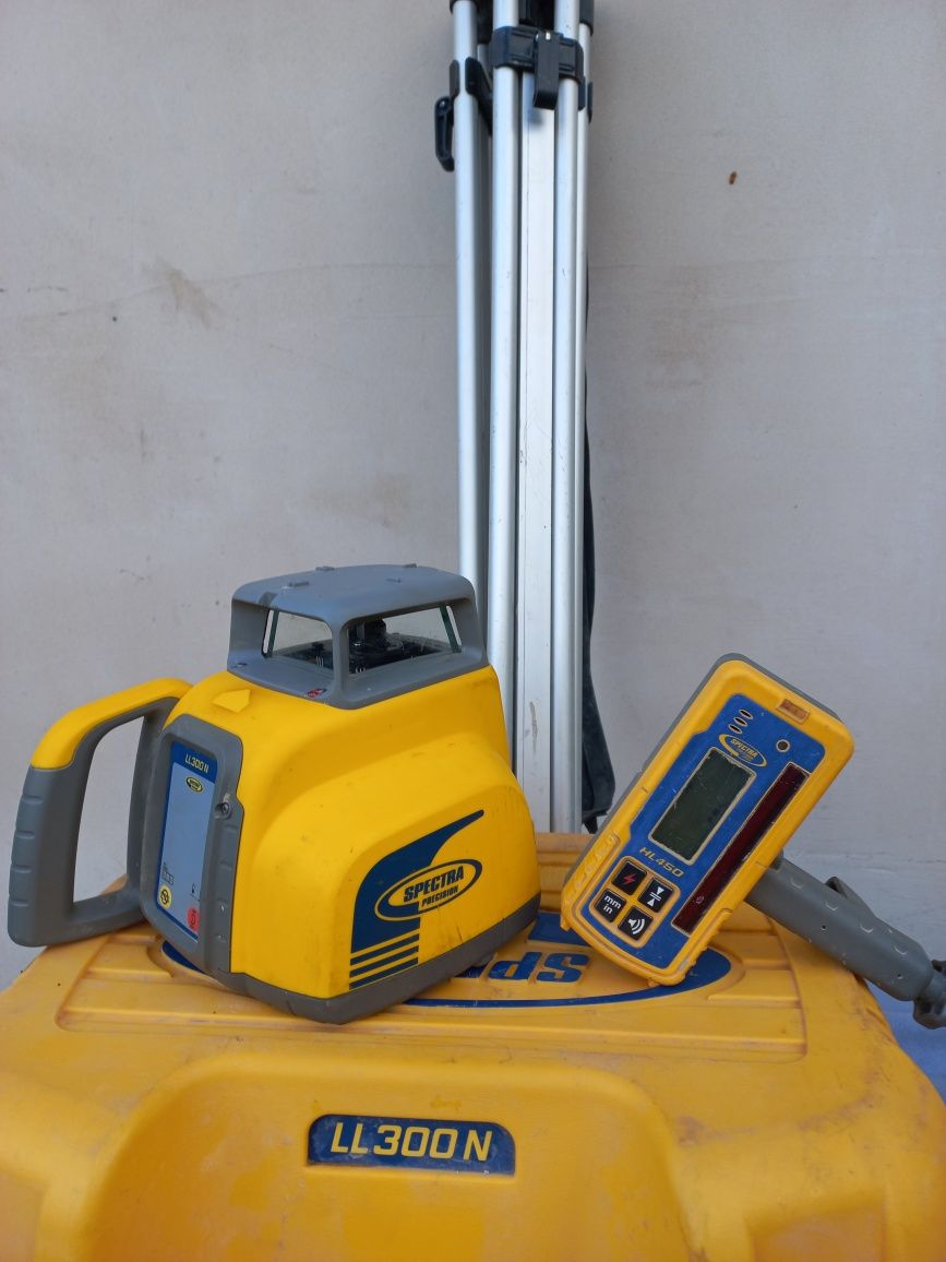 Spectra Precision LL300N Niwelator obrotowy