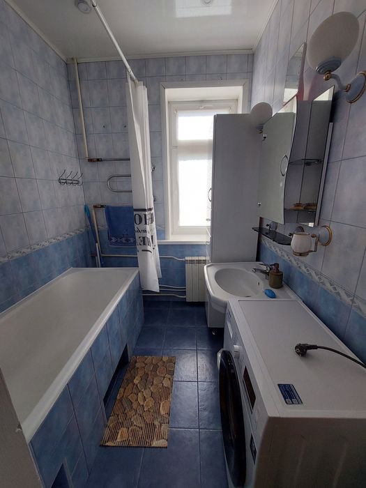 Сдается 2 комн квартира Центр города Вознесеновский район