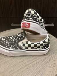 Продам слипоны Vans