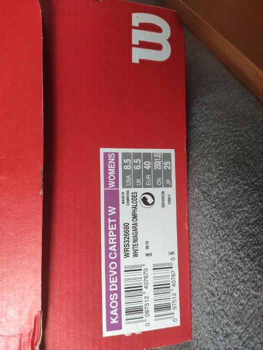 Nowe buty damskie do tenisa Wilson