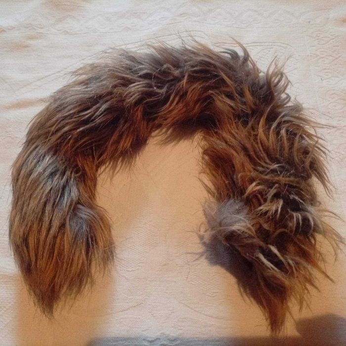 Меховая опушка зимняя съёмная на капюшон