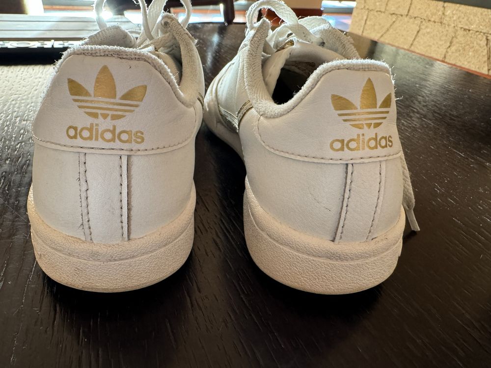 Adidas continental 80 douradas