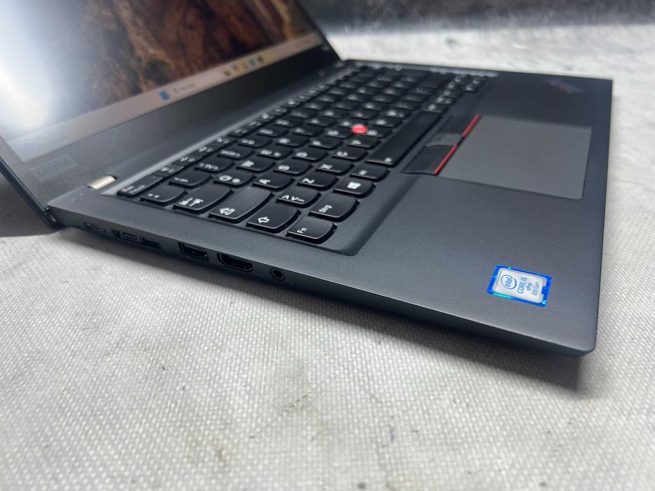 Thinkpad T490s / i5 8365u 4.1GHz / 16GB DDR4 / 256 SSD / 14 FHD / W11