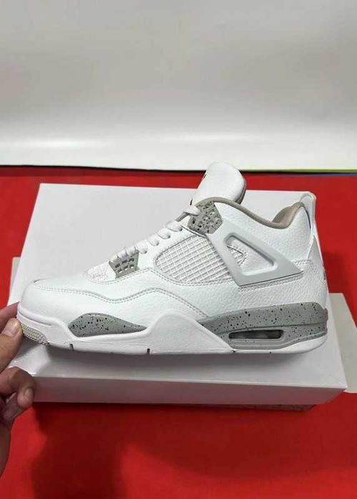 Jordan 4 Retro White Oreo r.40