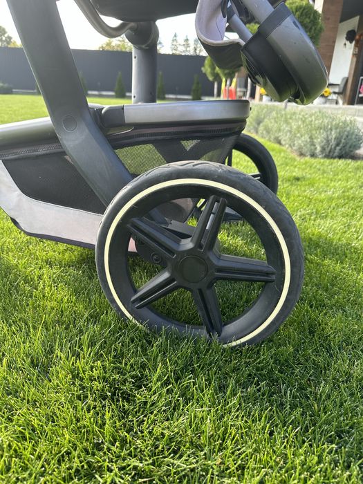 Коляска 2 в 1 Joolz Day++сумка, муфти,дощовик,зонтик,зимовий комплект