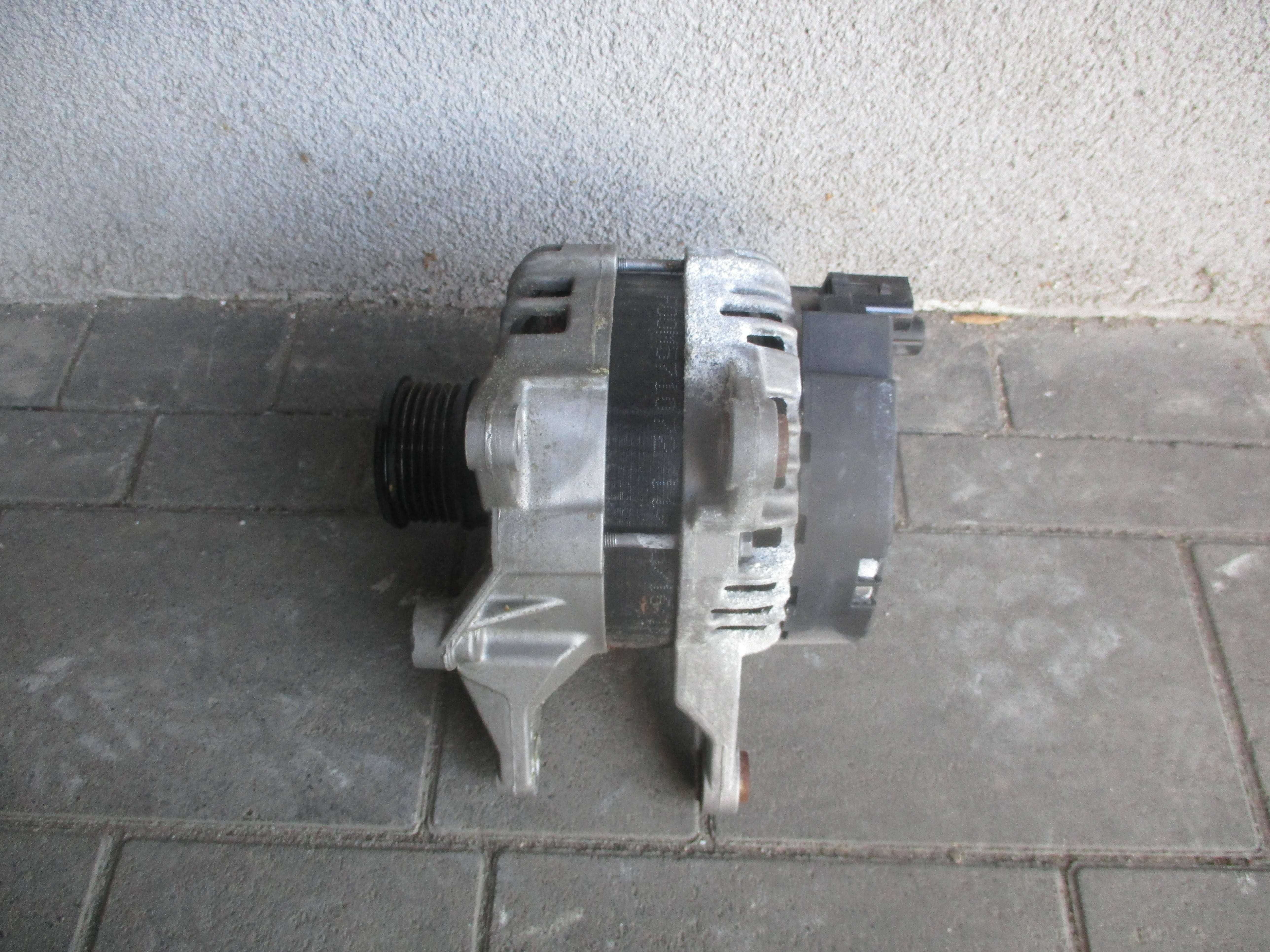 Alternator Mercedes W205 1.6  14-21