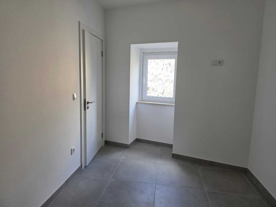 Moradia T2 toda remodelada