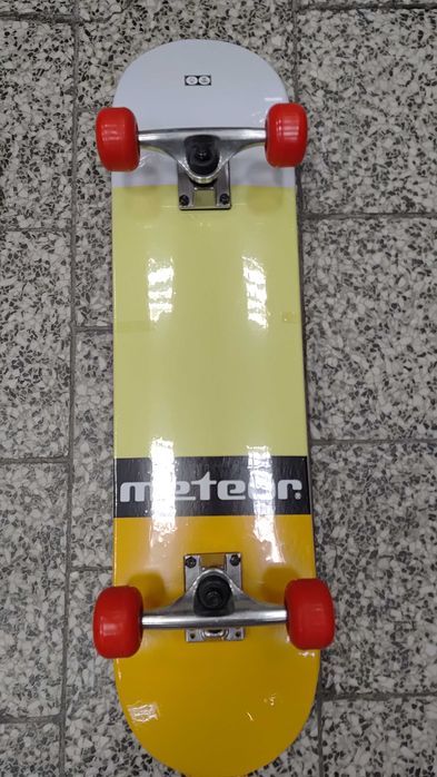 Deskorolka Meteor