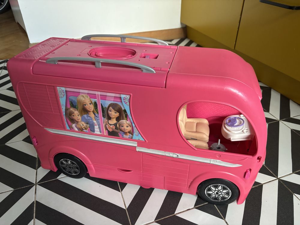 Kamper Barbie wersja LUX z rowerem