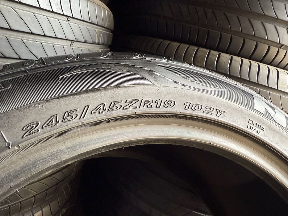 Літні шини 245/45 R19 Nexen NFera SU1 2шт. 95% 2023