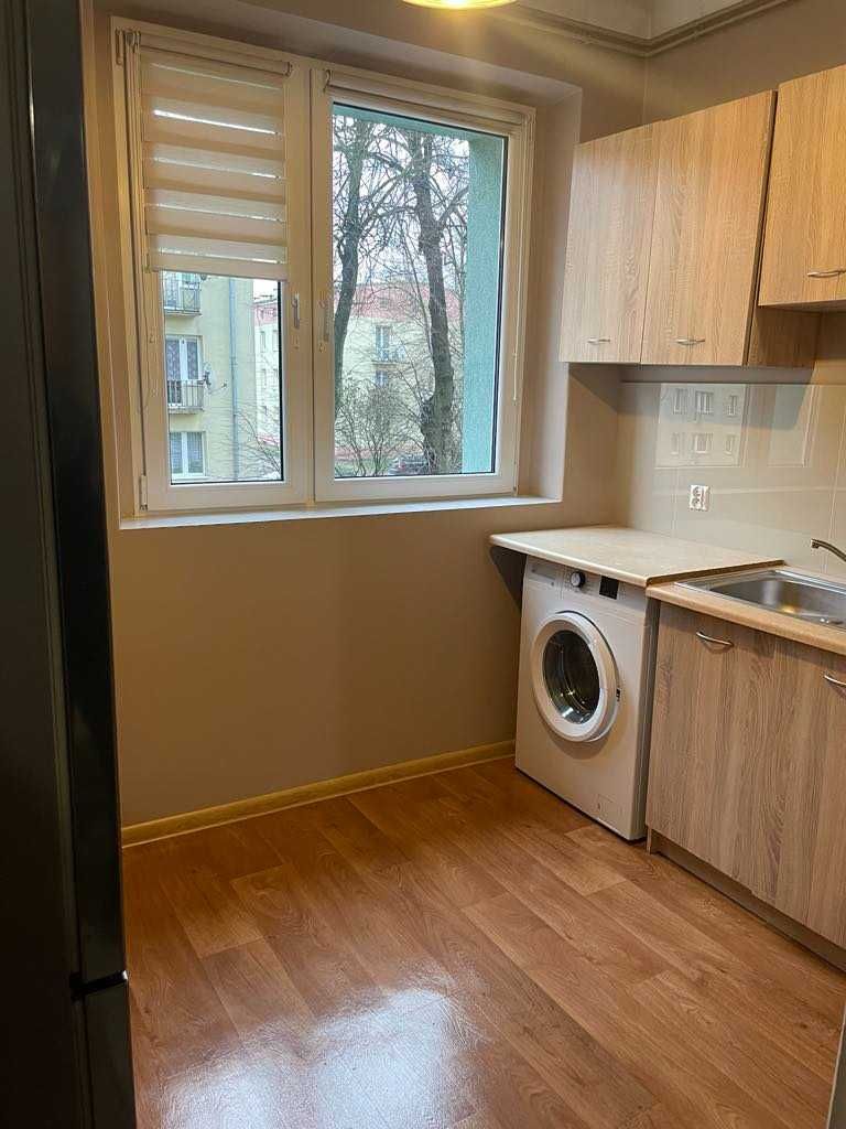 MIESZKANIE ZGIERZ DUŻA KAWALERKA balkon komórka lokatorska