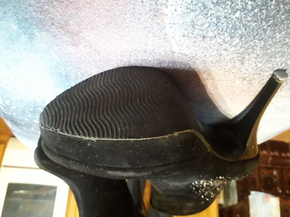 Черевики жіночі