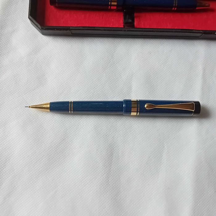Komplet: 2 pióra, długopis, ołówek + etui. Genius Germany, lata 80-e.