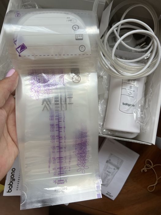 Молоковідсмоктувач Babyono 300 Breast Pump електричний Natural