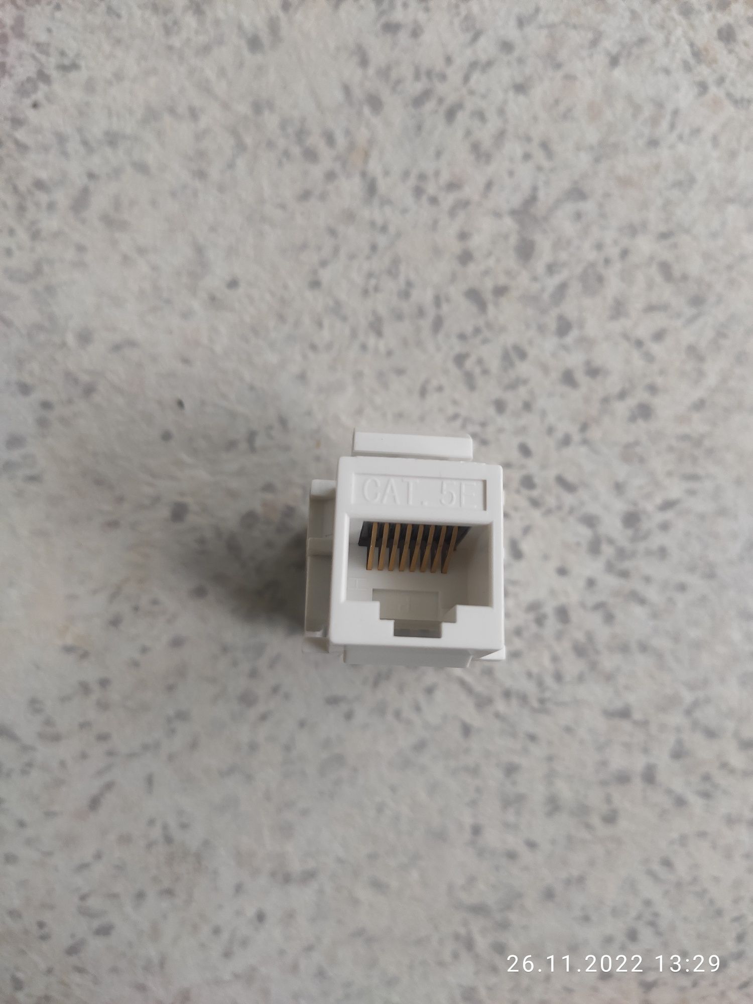 Кабеля и гнезда RJ45 и телефонные RJ12, RJ11