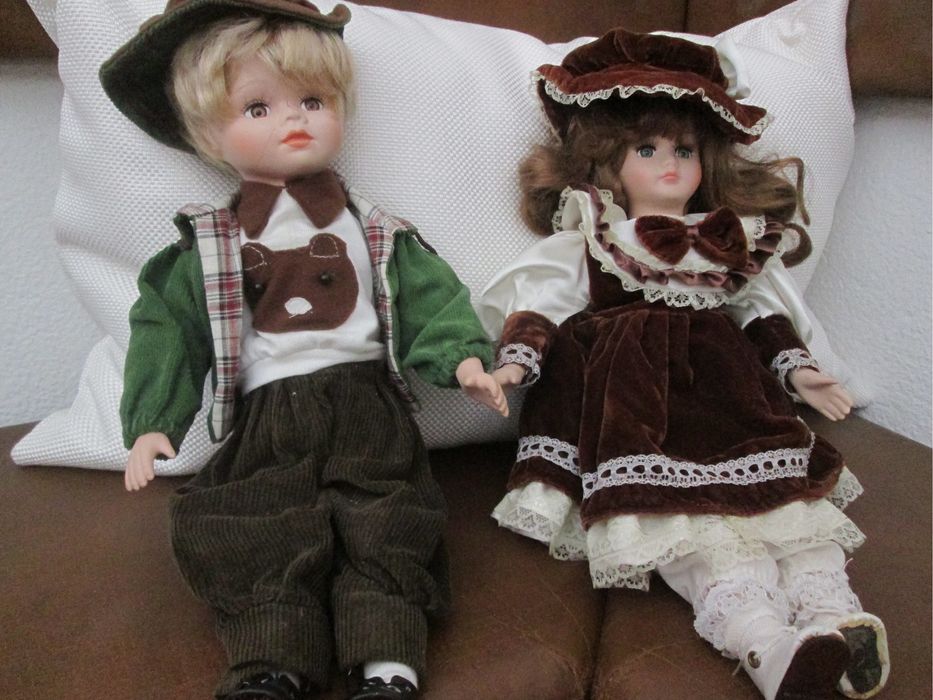 Bonecas de porcelana