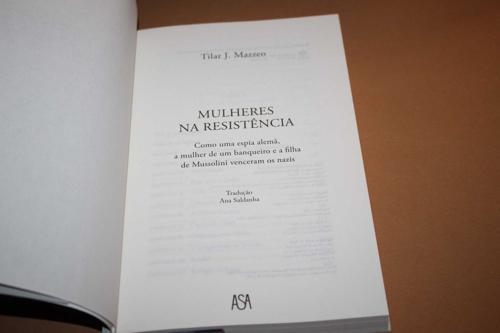 Mulheres na Resistência // Tilar J. Mazzeo