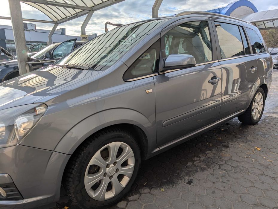 Свіжопригнаний Opel Zafira (зі Швейцарії), 176тис оригінальний пробіг