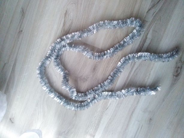 Srebrny łańcuch na choinkę 180 cm
