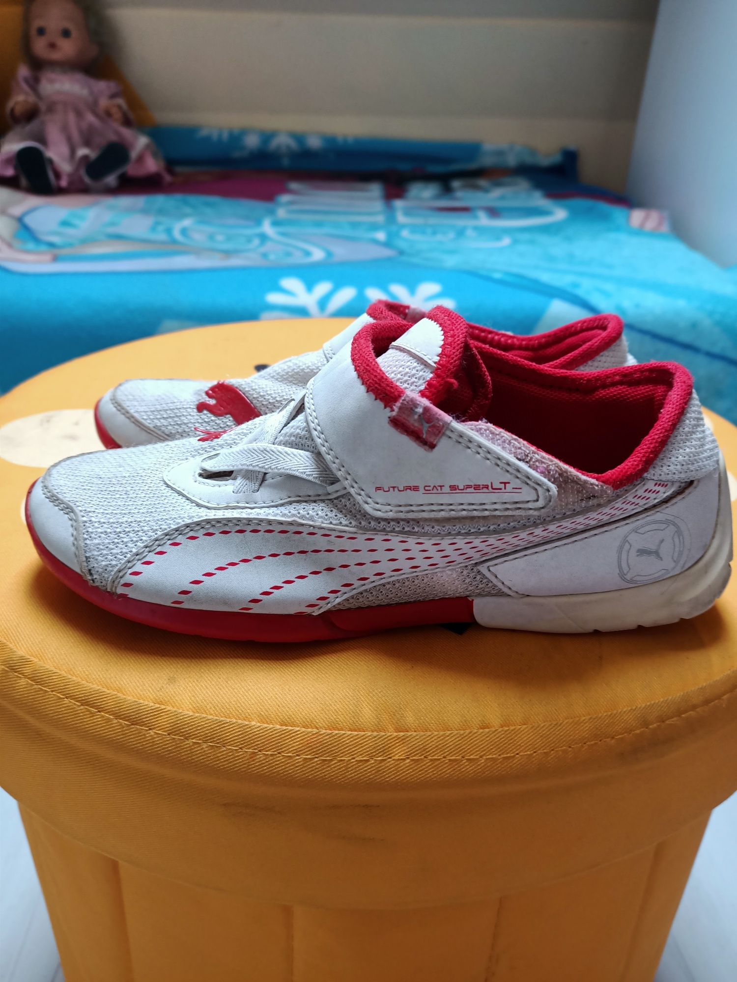 Adidasy dziewczęce Puma r.32