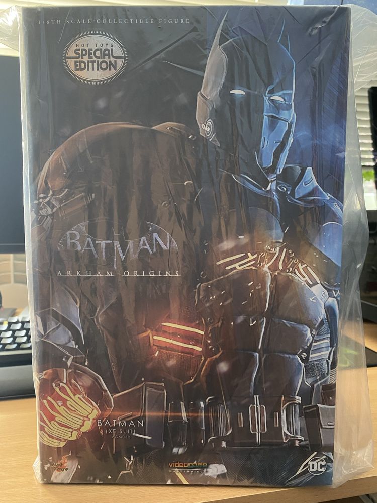 Фігурка 1/6 Hot Toys VGM 52 BATMAN : ARKHAM ORIGINS – XE SUIT Special