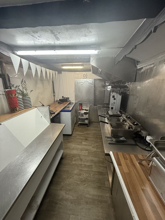 FoodTruck przyczepa gastronomiczna Kebab i frytki