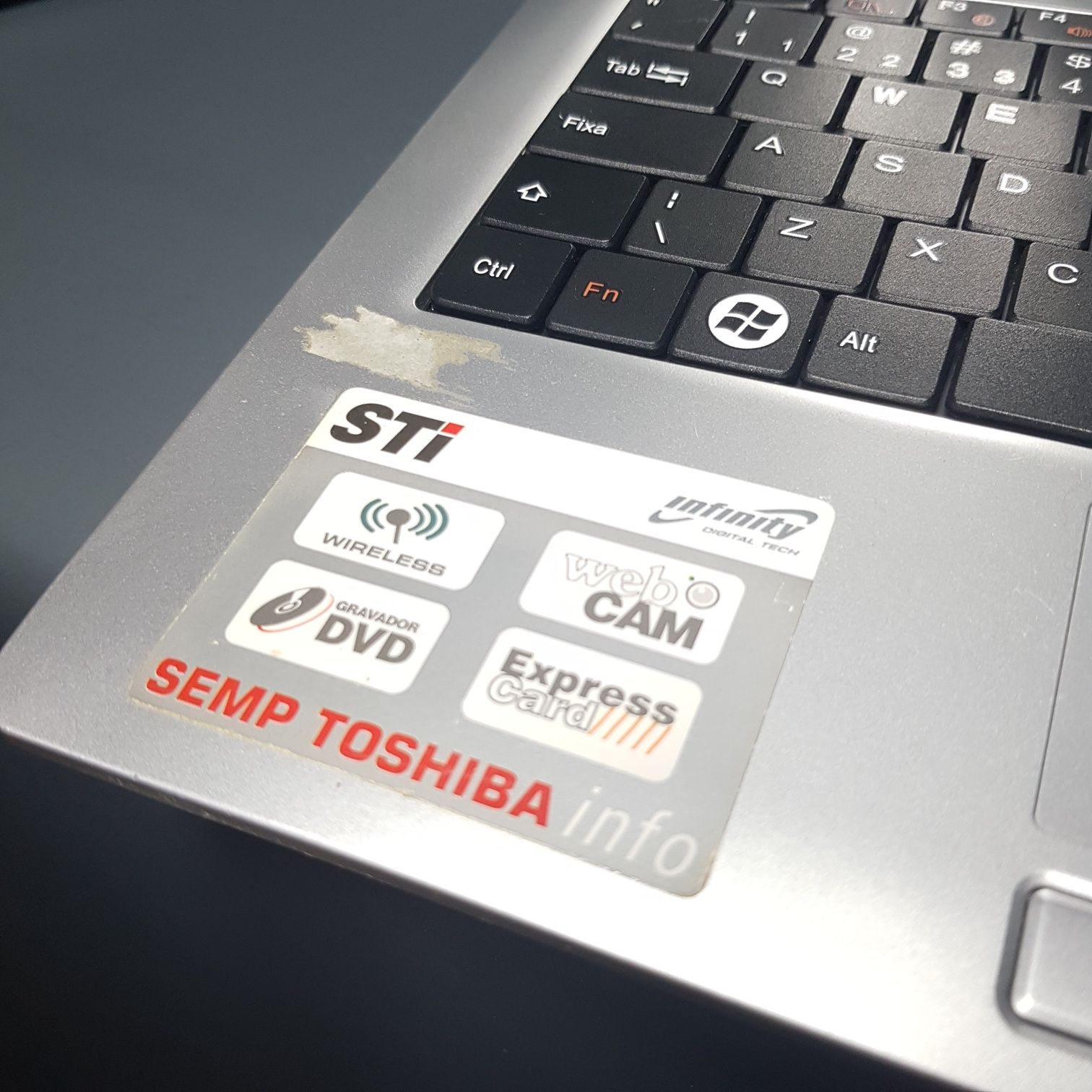 Computador portátil Toshiba