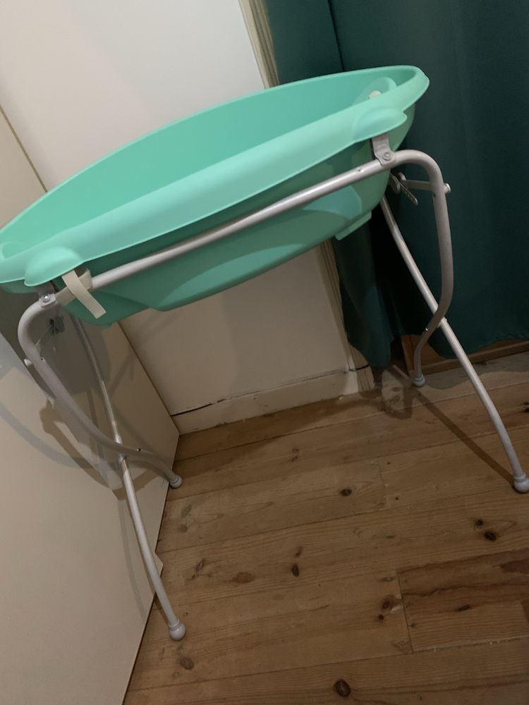 Banheira prenatal com suporte