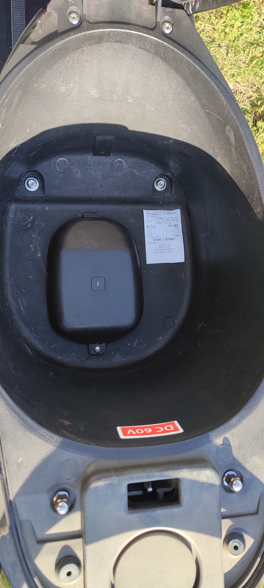 Skuter elektryczny Nova E-Retro