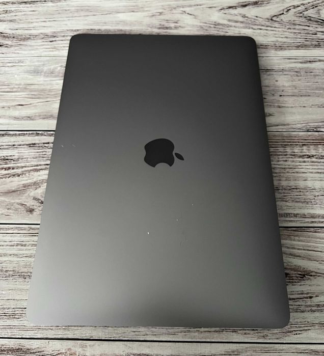 Apple Macbook Air 2020 M1 / 16Gb / SSD 512Gb