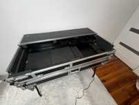 Case aluminiowy na sprzęt z nogami rozkładanymi - Dla Dj lub inny.