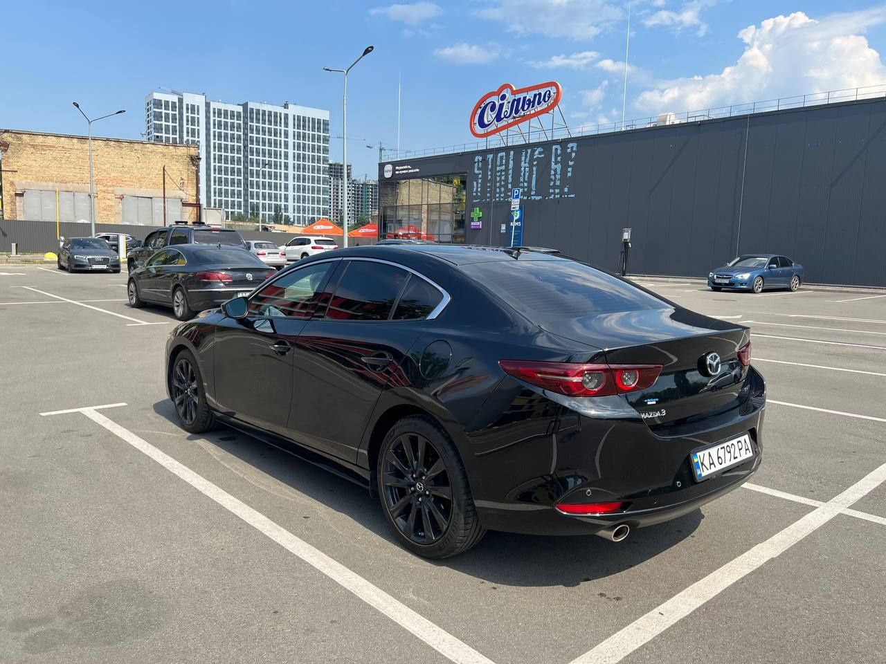 Шикарная Mazda 3