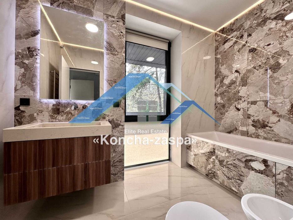 Конча Заспа. Козин. Плюти, продаж будинку в лісовому масиві.