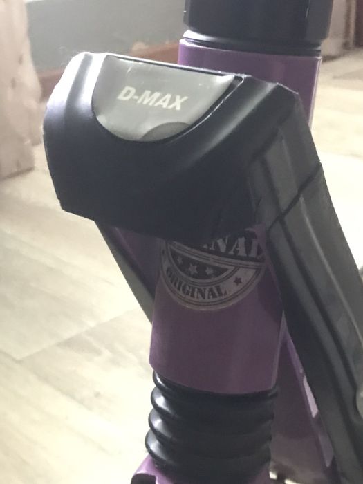 Самокат для дівчинки