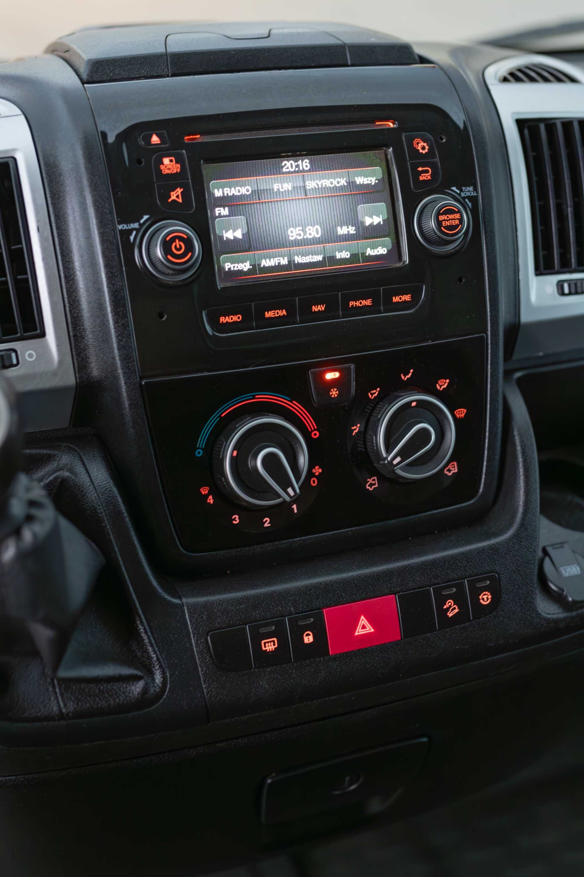 Fiat Ducato 2.3 Wywrotka/ Klima/ 63 T km/ Bdb stan