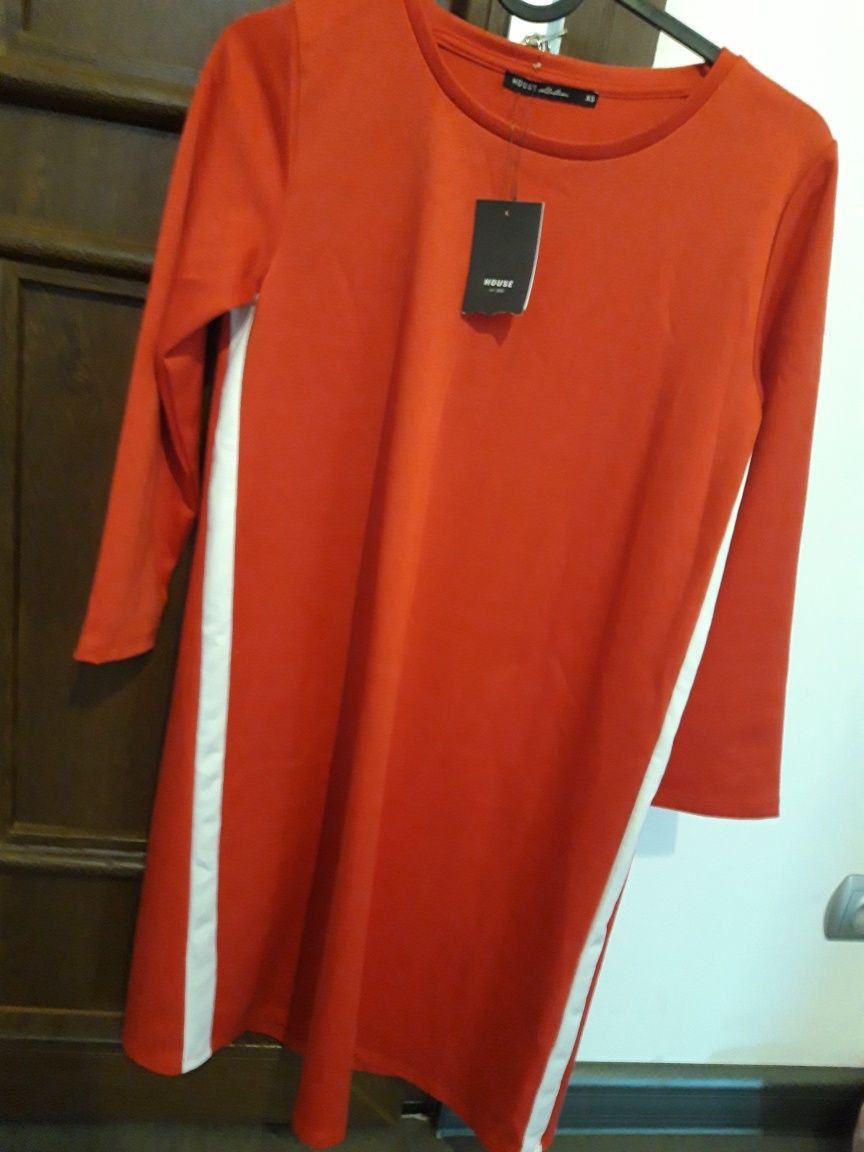 Nowa sukienka  czerwona XS House bawełniana