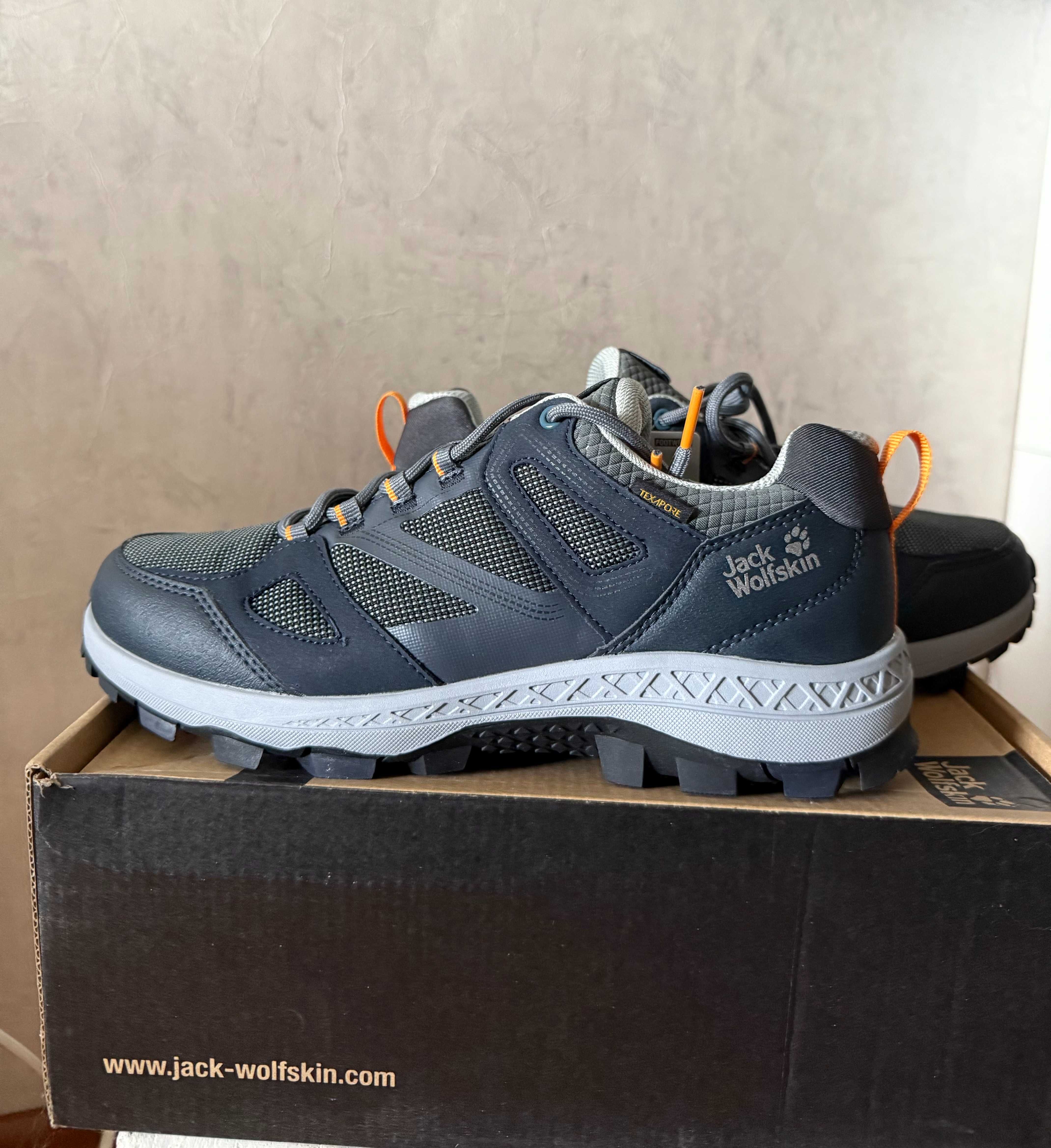Продам НОВІ трекінгові кросівки Jack Wolfskin Downhill Texapore Low