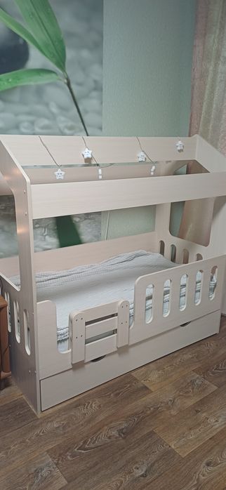 Дитяче ліжко+ортопедичний матрас