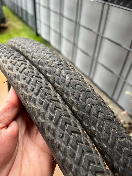 opony GIANT  CROSSCUT 700x38c