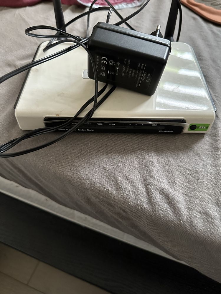 Ruter tp-link TD w8960N