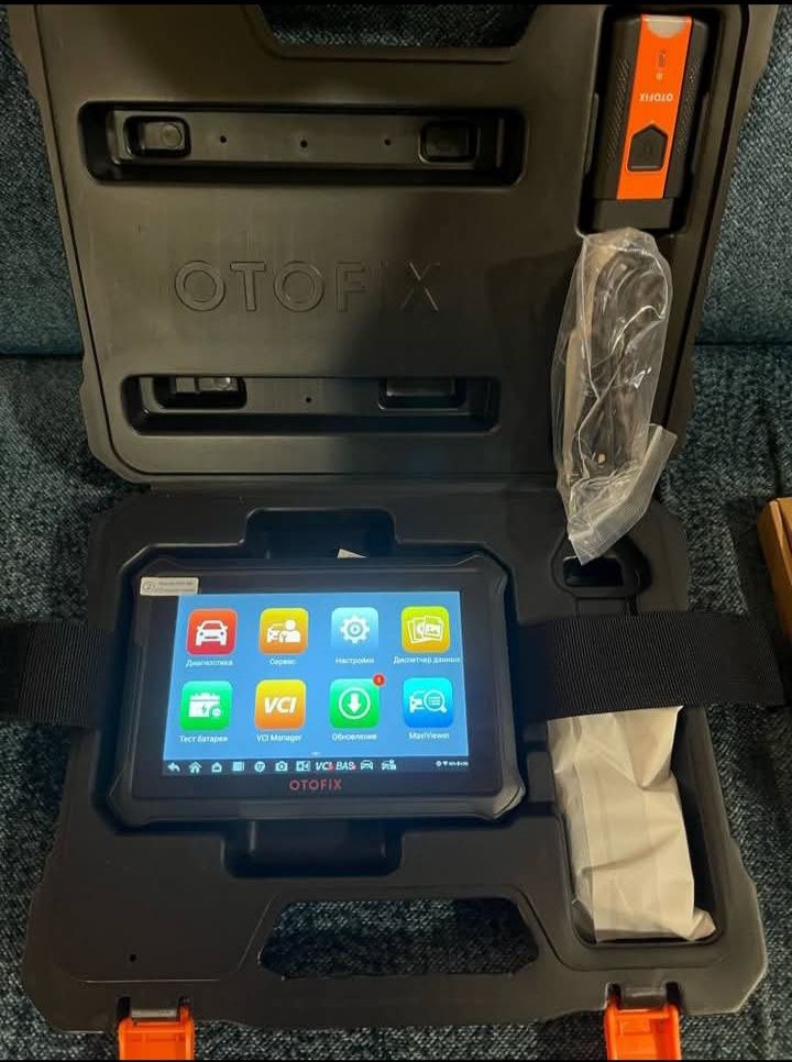 Máquina Diagnóstico Profissional Autel Otofix D1 Lite