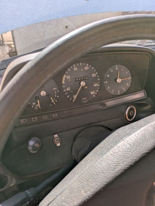 Mercedes w123 220d urgente