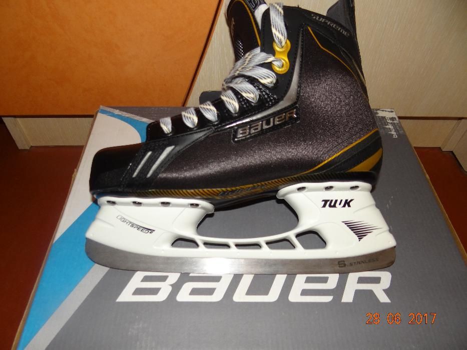 Новые коньки BAUER Supreme One.6 / JR 12 / 5.5 D Без торга!