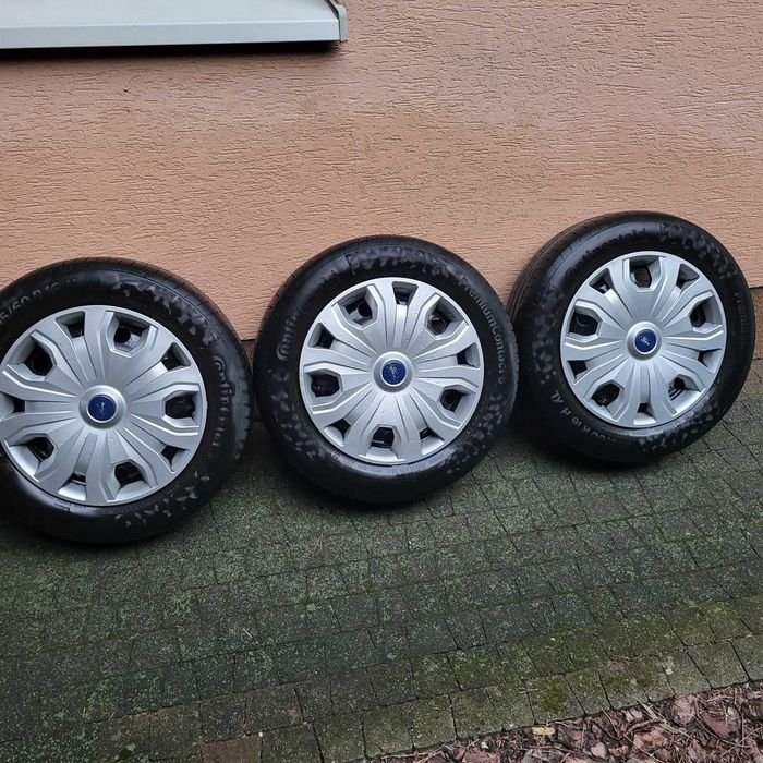 Felgi stalowe z oponami