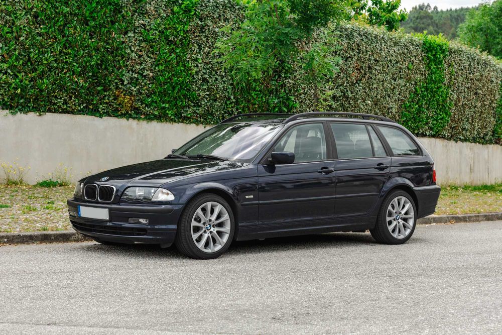 BMW 320d Touring  136cv