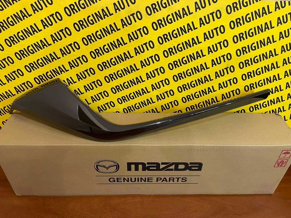 Хром Молдинг решітки радіатора лівий правий Mazda: CX-5 2022- Black